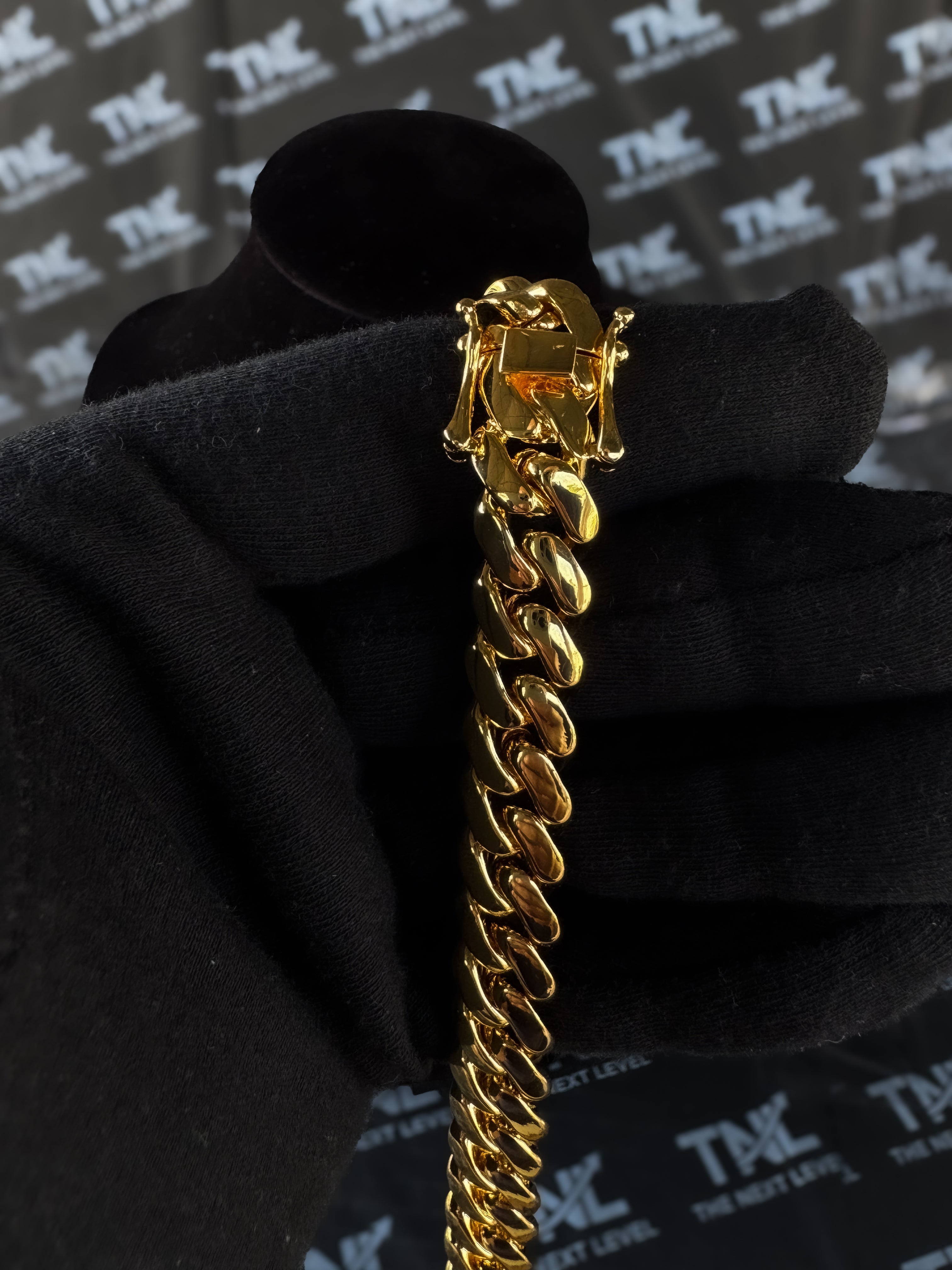12mm Cuban Link Chain -Built to elevate your everyday look.